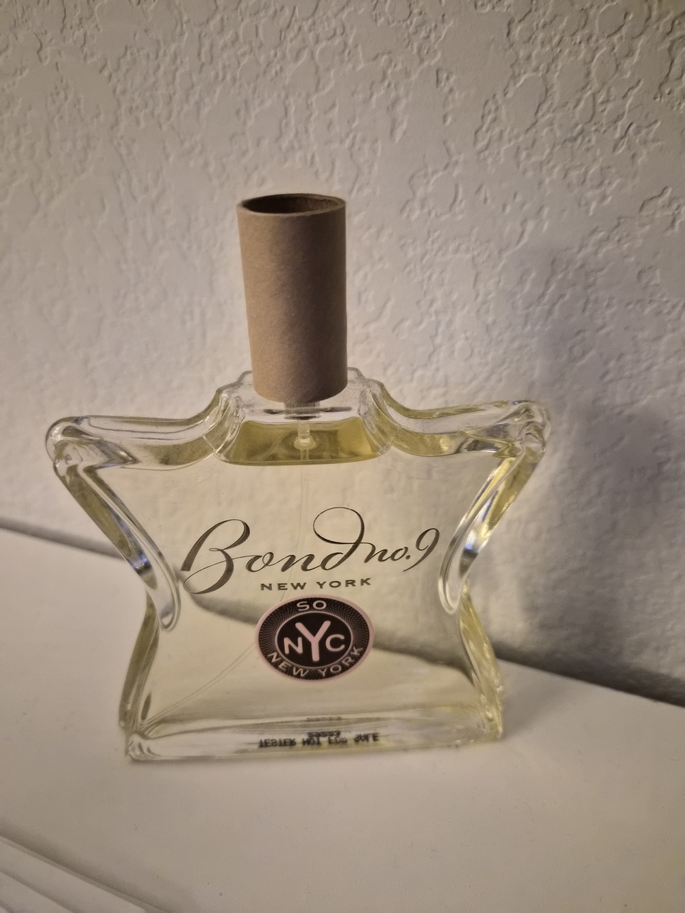 Bond No. 9 So New York Eau de Parfum Fragrance - Picture 2 of 5